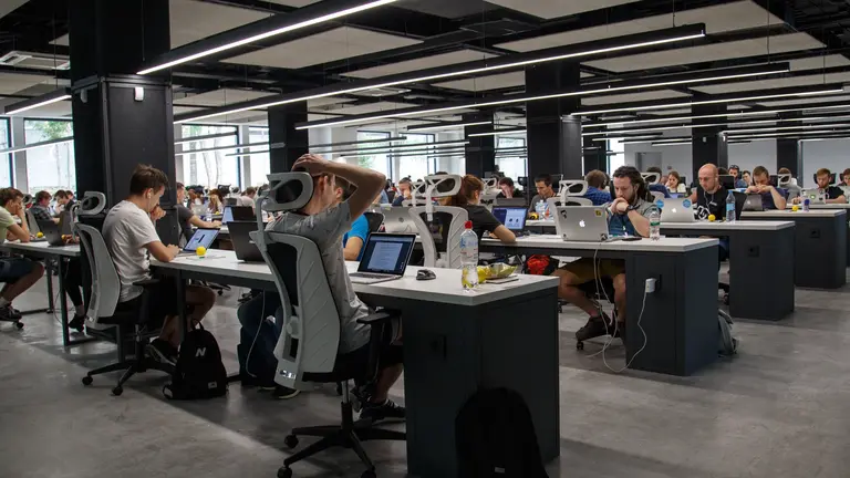 alex-kotliarskyi-QBpZGqEMsKg-unsplash